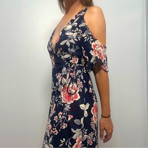 Flynn Skye Floral Devon Wrap Dress Women’s Size Small